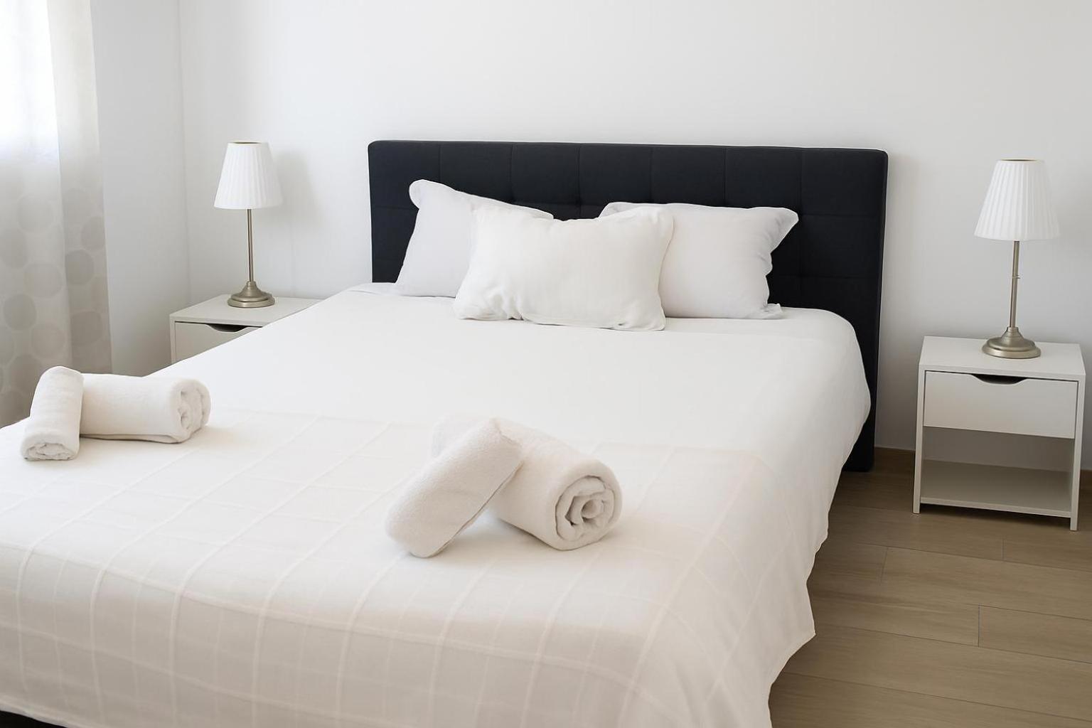 In Tropez, Swimming Pool And Parking * Saint-Tropez